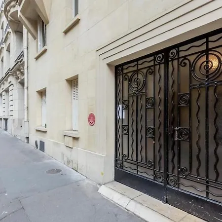 Splendid In * Paris