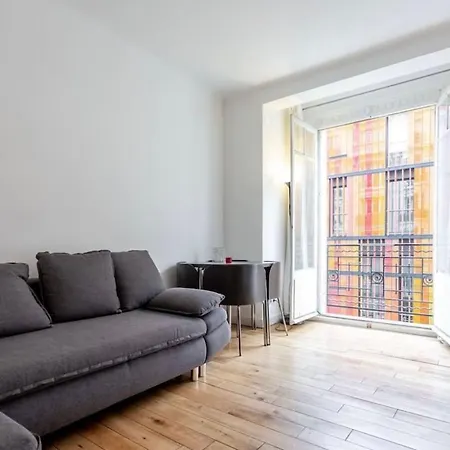 Splendid In Apartamento Paris